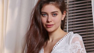 Claribel Frost’s Paleo Recipes That Support Metabolism